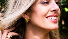 Load image into Gallery viewer, Capucine de Wulf Soleil Earrings