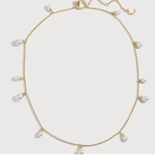 Load image into Gallery viewer, Gold chain and pearl necklace
