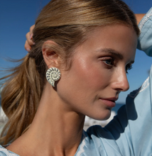 Load image into Gallery viewer, Ivory Crystal Sparkle shell earrings
